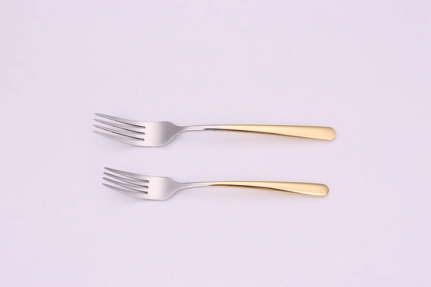 20PC SILVER WITH GRADUATED GOLD HANDLES